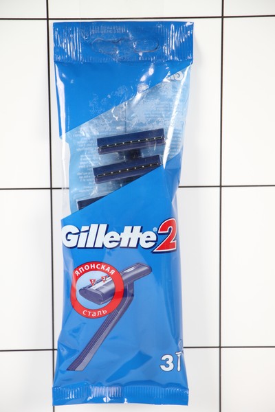  Gillette 2  3   -  