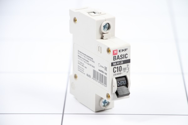 Автоматический выключатель 1P 10А хар-ка C 4, 5кА,  ВА 47-29,  Basic EKF - фото товара